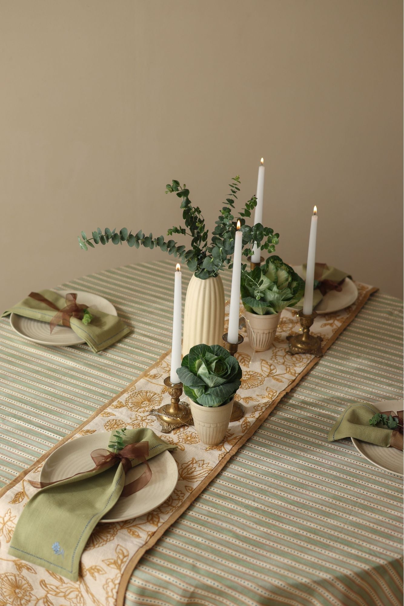Thistle Moss Green Table Napkins-Set of 2 SanctuaryLiving