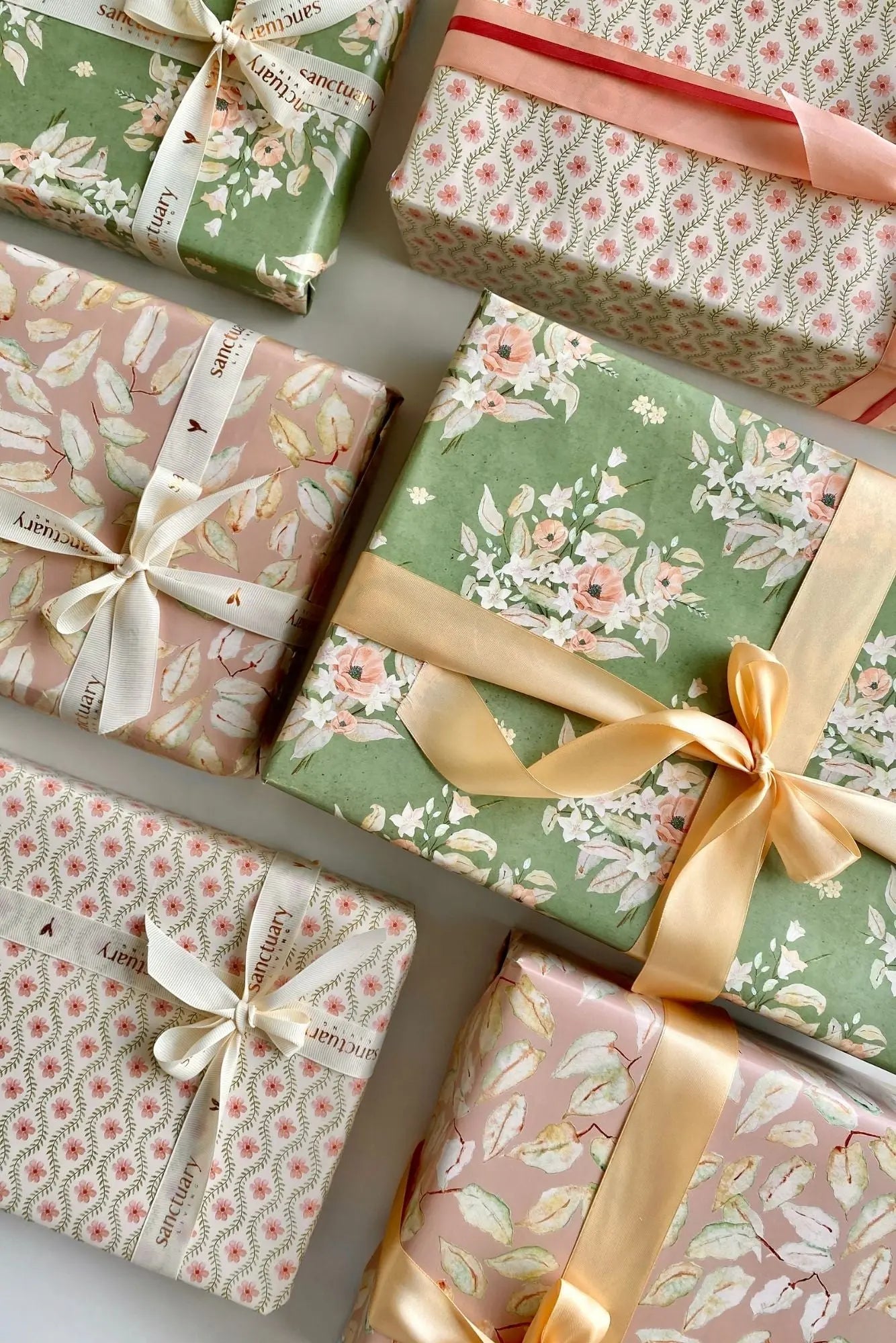 Cascade Green Gift Set-Linen Napkins & Napkin Rings SanctuaryLiving