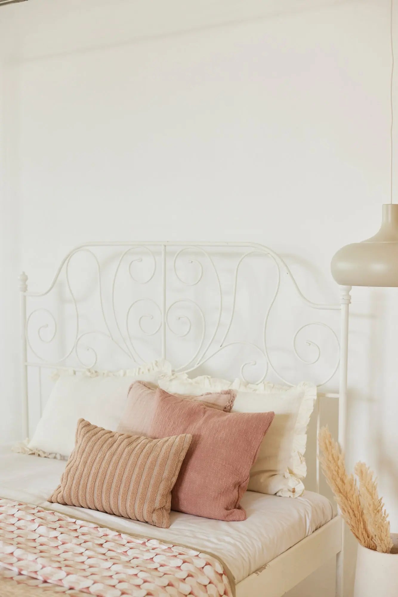Cove Blush Linen Bedspread SanctuaryLiving