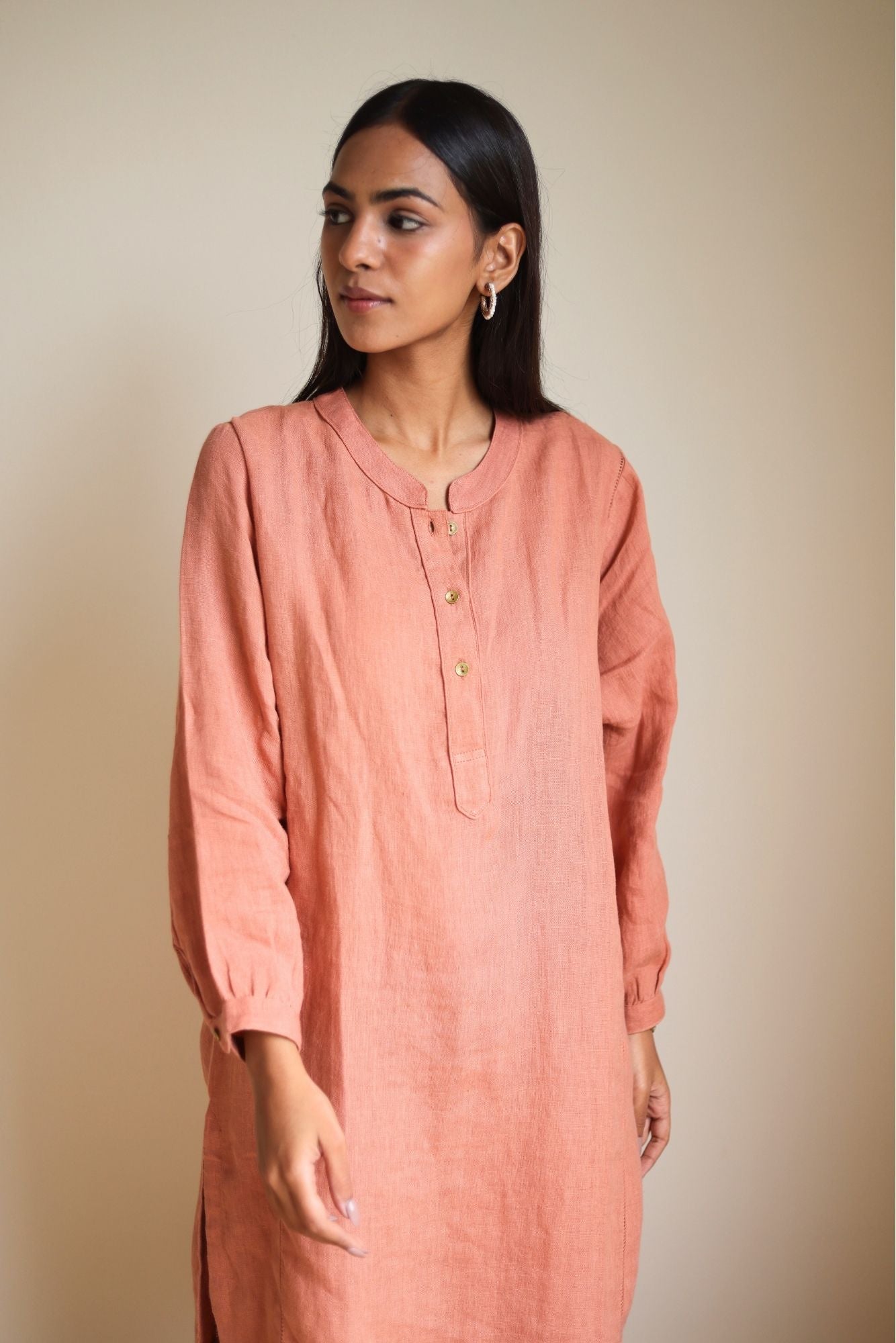 Eda Linen Rhubarb Kurta with Pants (Set of 2)