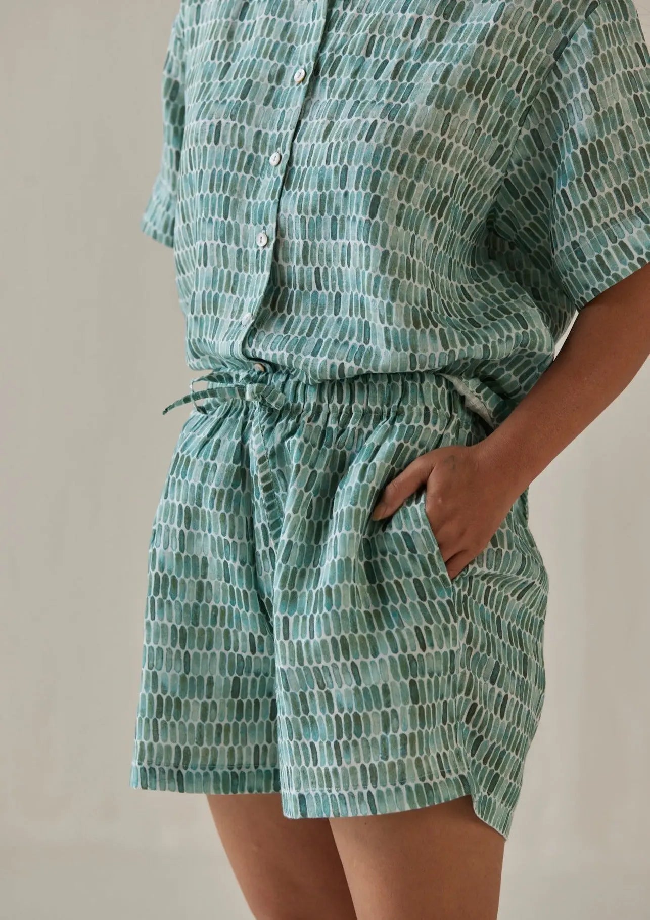 Echo Speckle Teal Shorts SanctuaryLiving