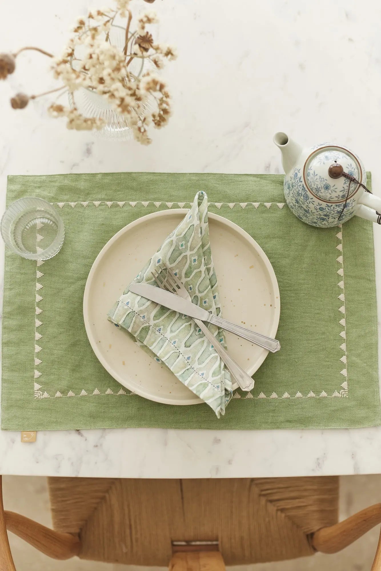 Mirage Fern Linen Table Mats-Set of 2 SanctuaryLiving