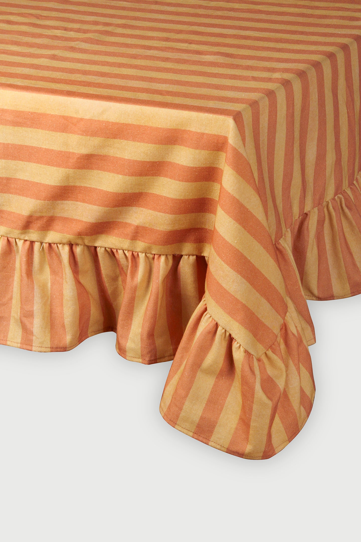 Linea Ruffle Amber Cotton Table Cover