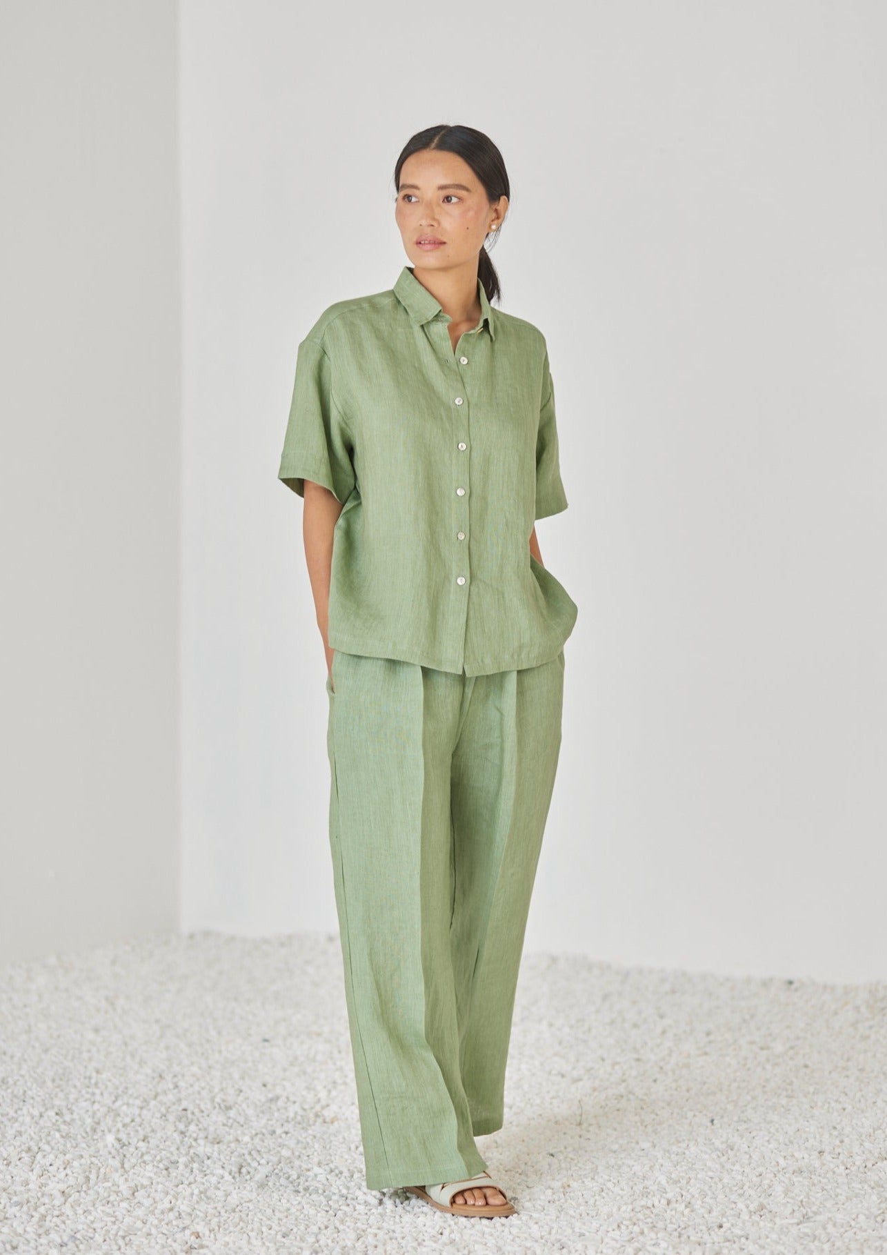 Oasis Linen Green Shirt