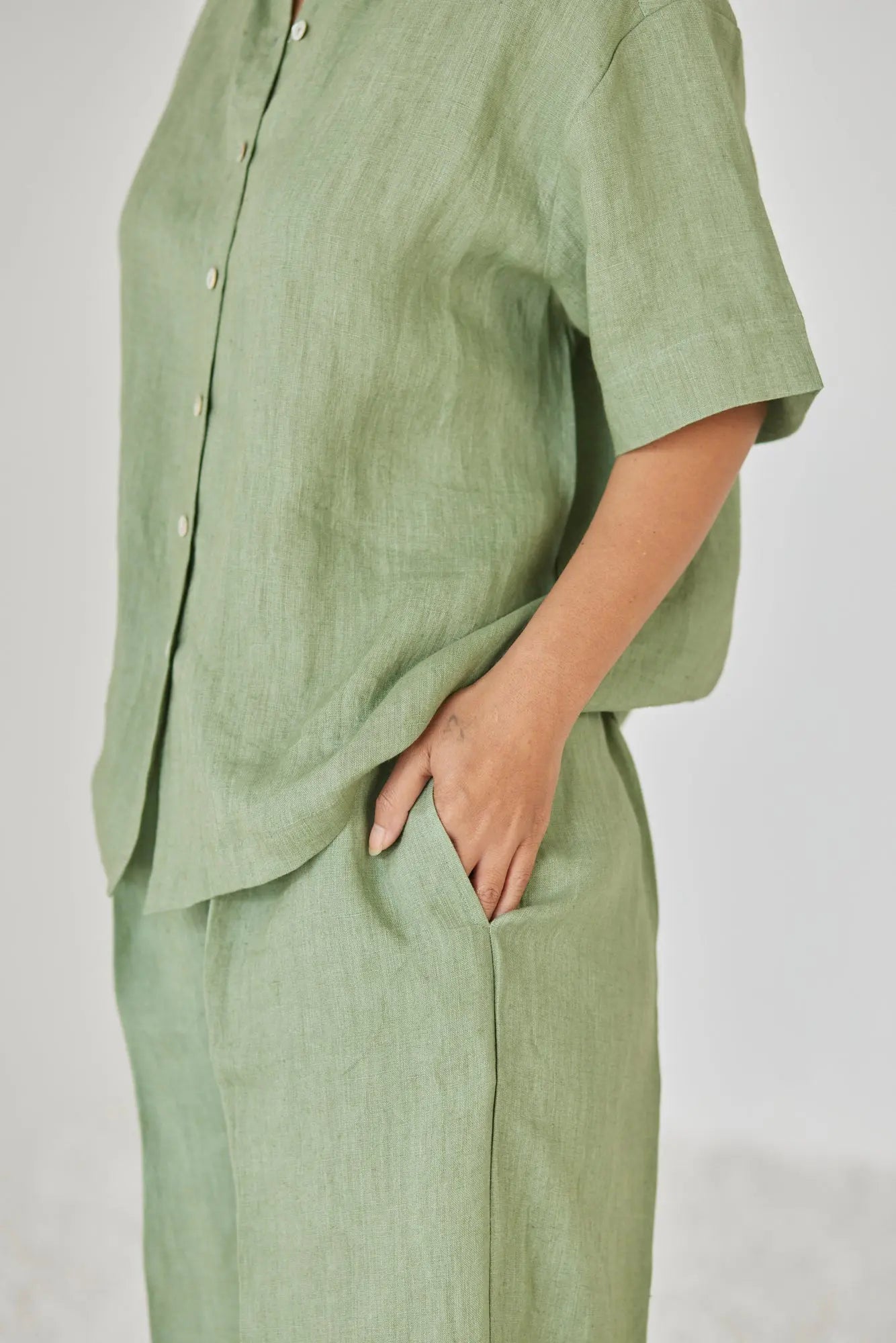 Oasis Linen Green Pants SanctuaryLiving