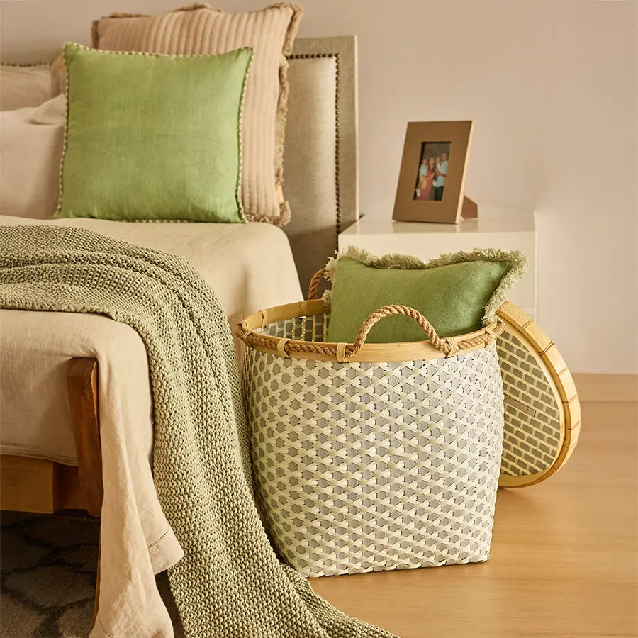 Bergen Handwoven Bamboo Basket-Grey & White Quilt Avenue