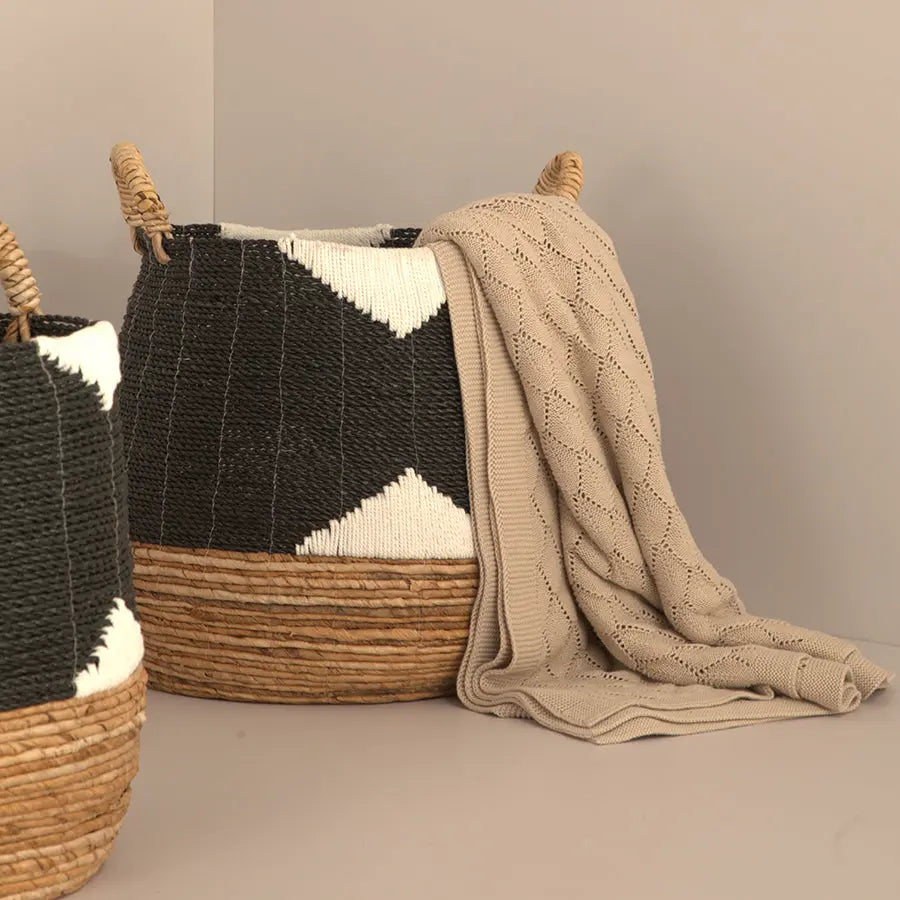 Sirsa Handwoven Seagrass Basket-Black Quilt Avenue