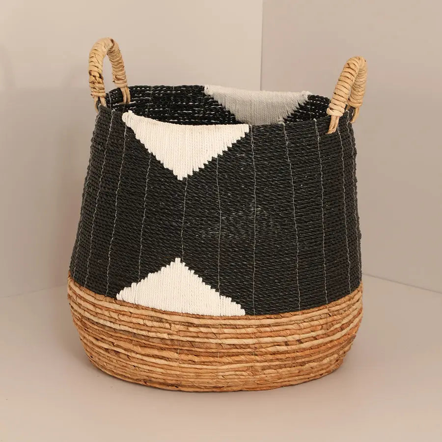 Sirsa Handwoven Seagrass Basket-Black Quilt Avenue