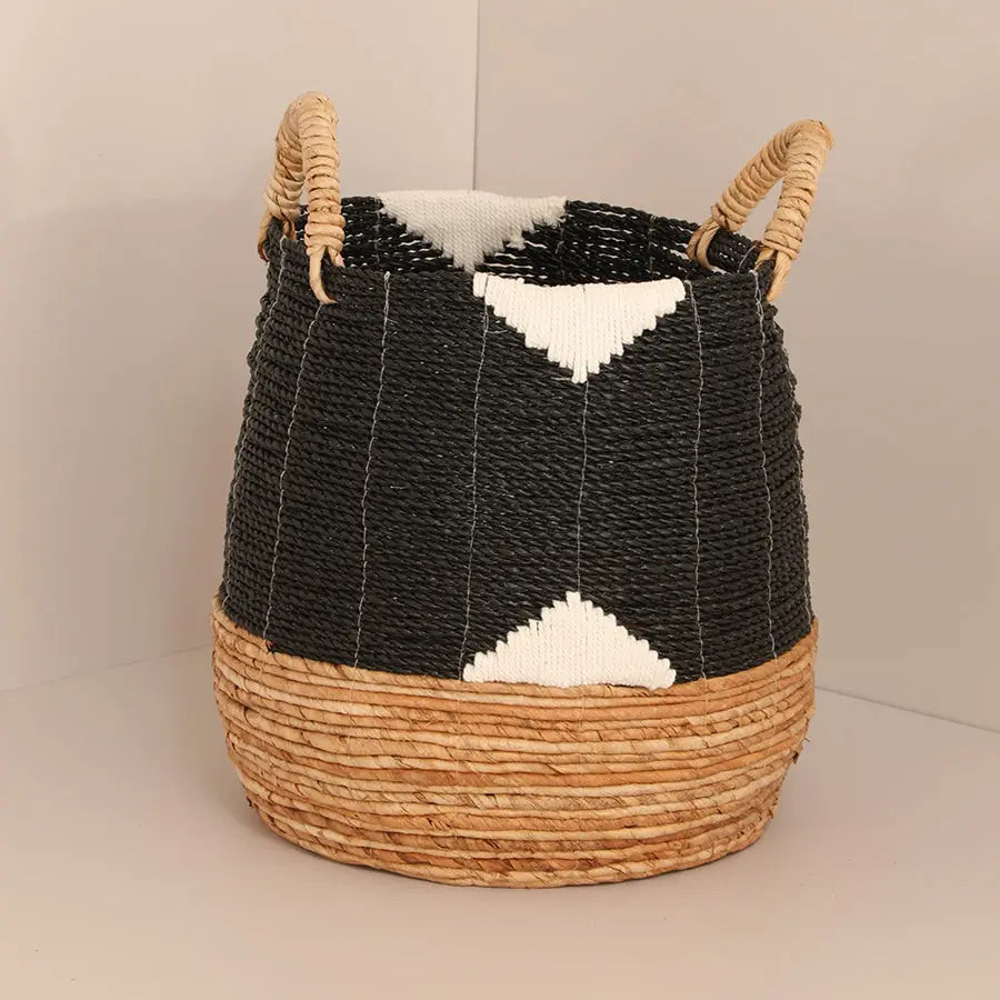 Sirsa Handwoven Seagrass Basket-Black Quilt Avenue