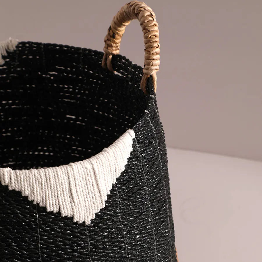 Sirsa Handwoven Seagrass Basket-Black Quilt Avenue