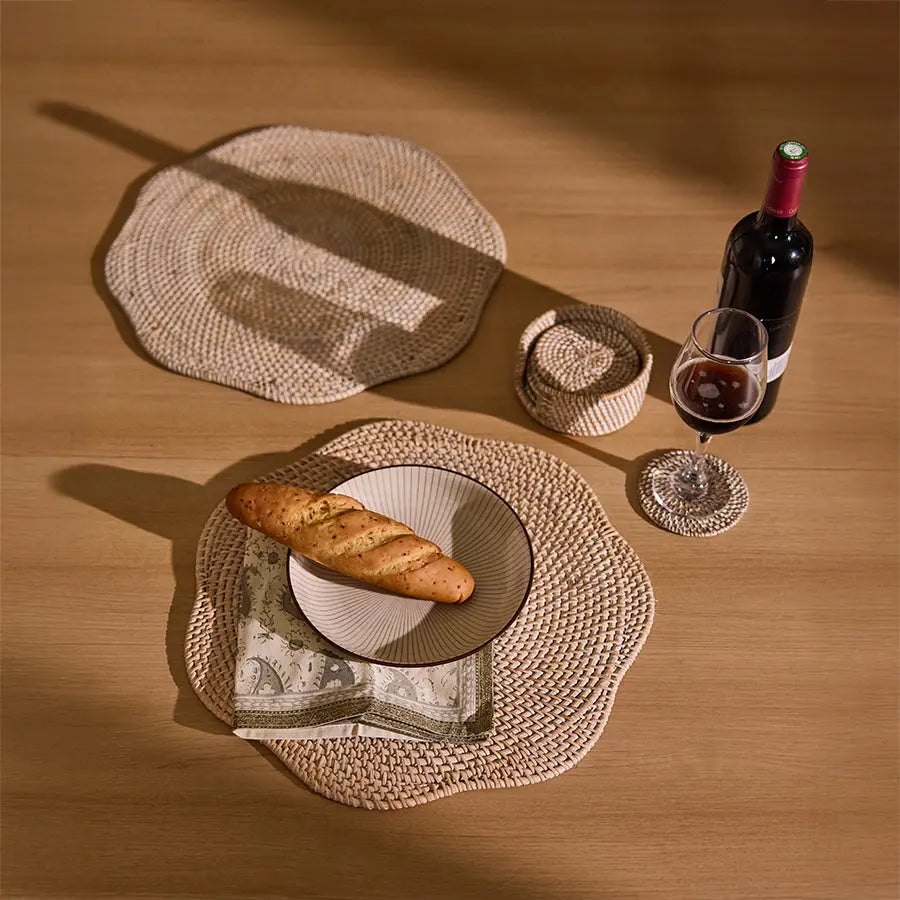 Ferrara Handwoven Rattan Star Placemat-Natural Quilt Avenue