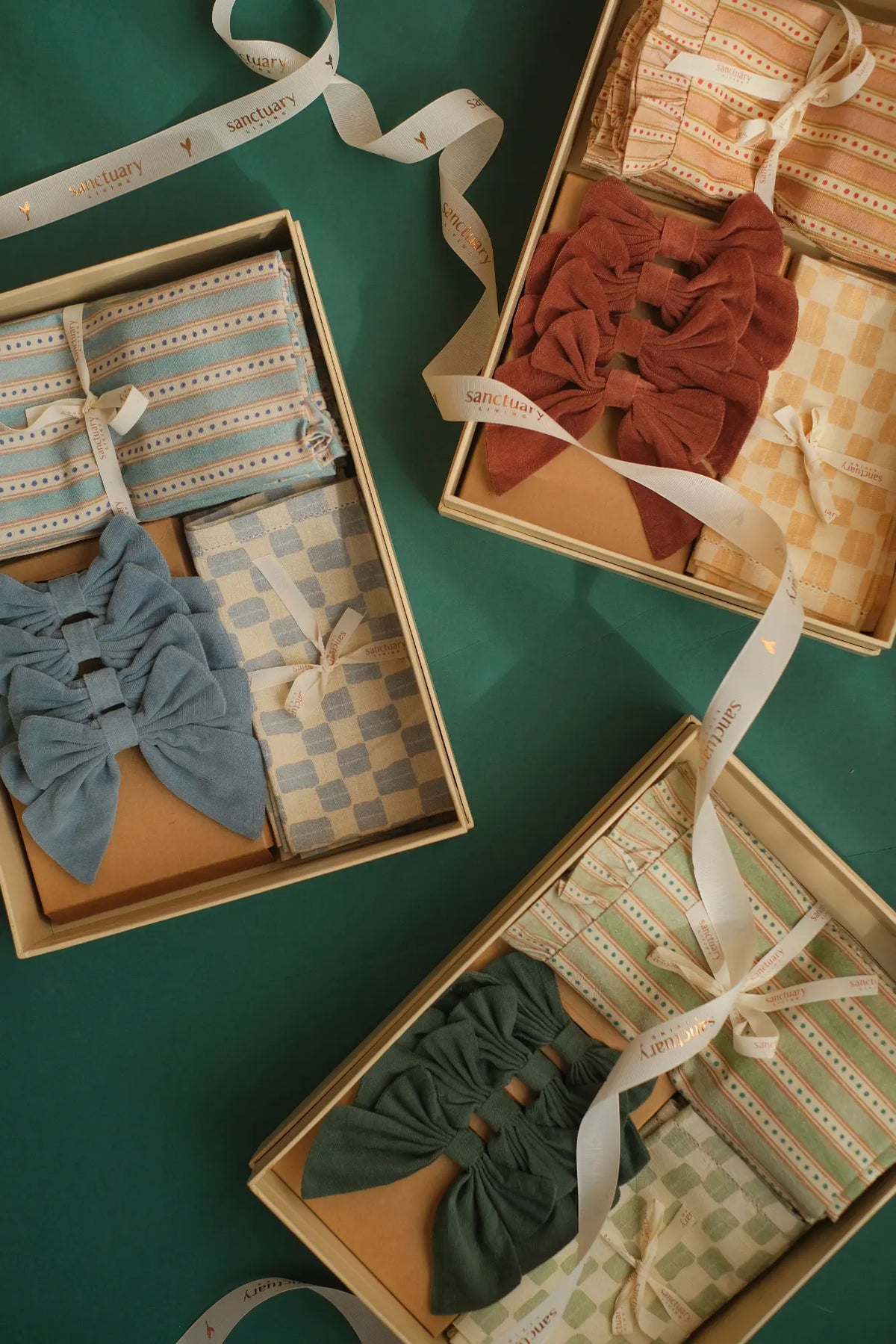 Meadow Fern Gift Set-Mats, Napkins & Napkin Rings SanctuaryLiving