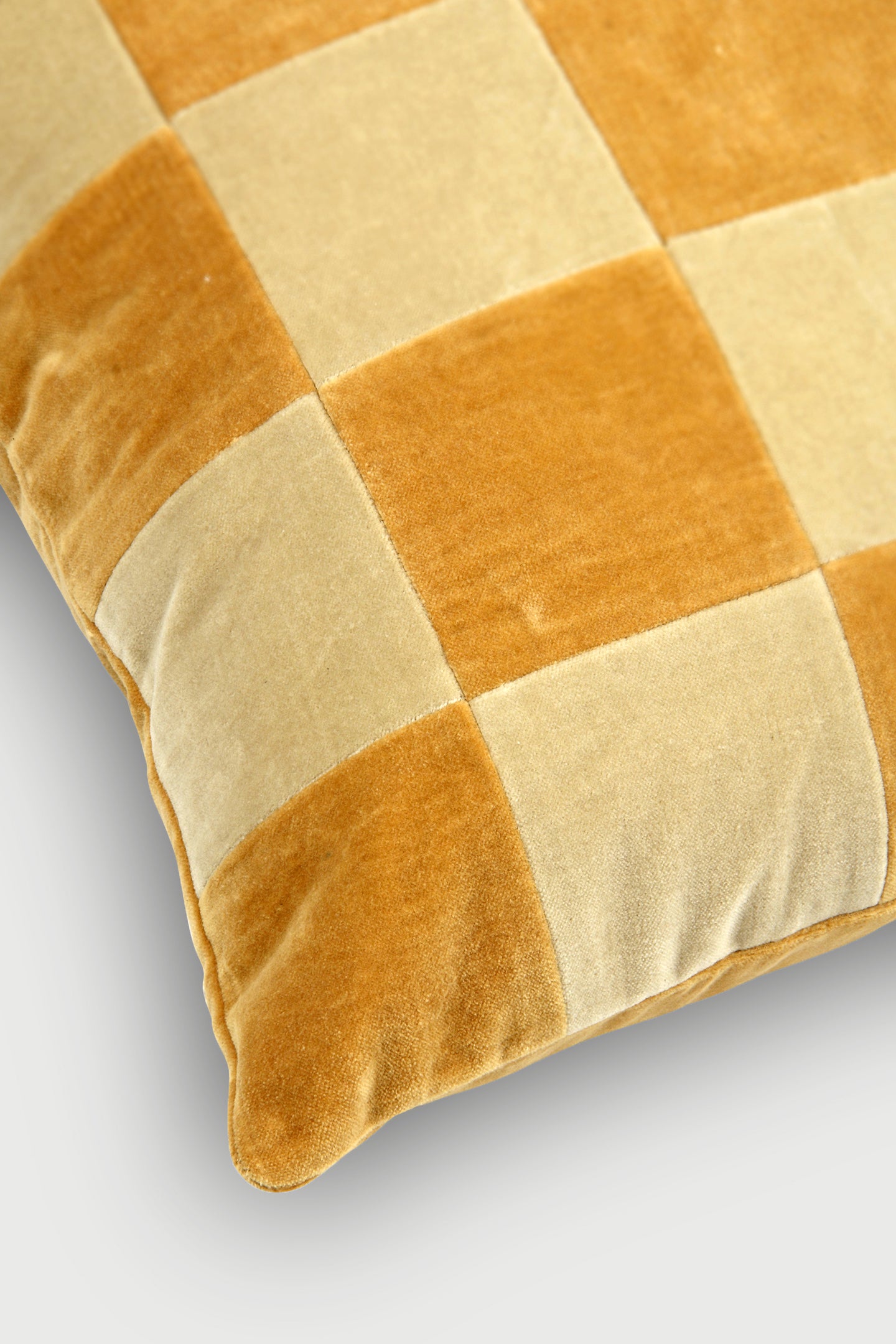 Fig Melon Velvet Cushion Cover