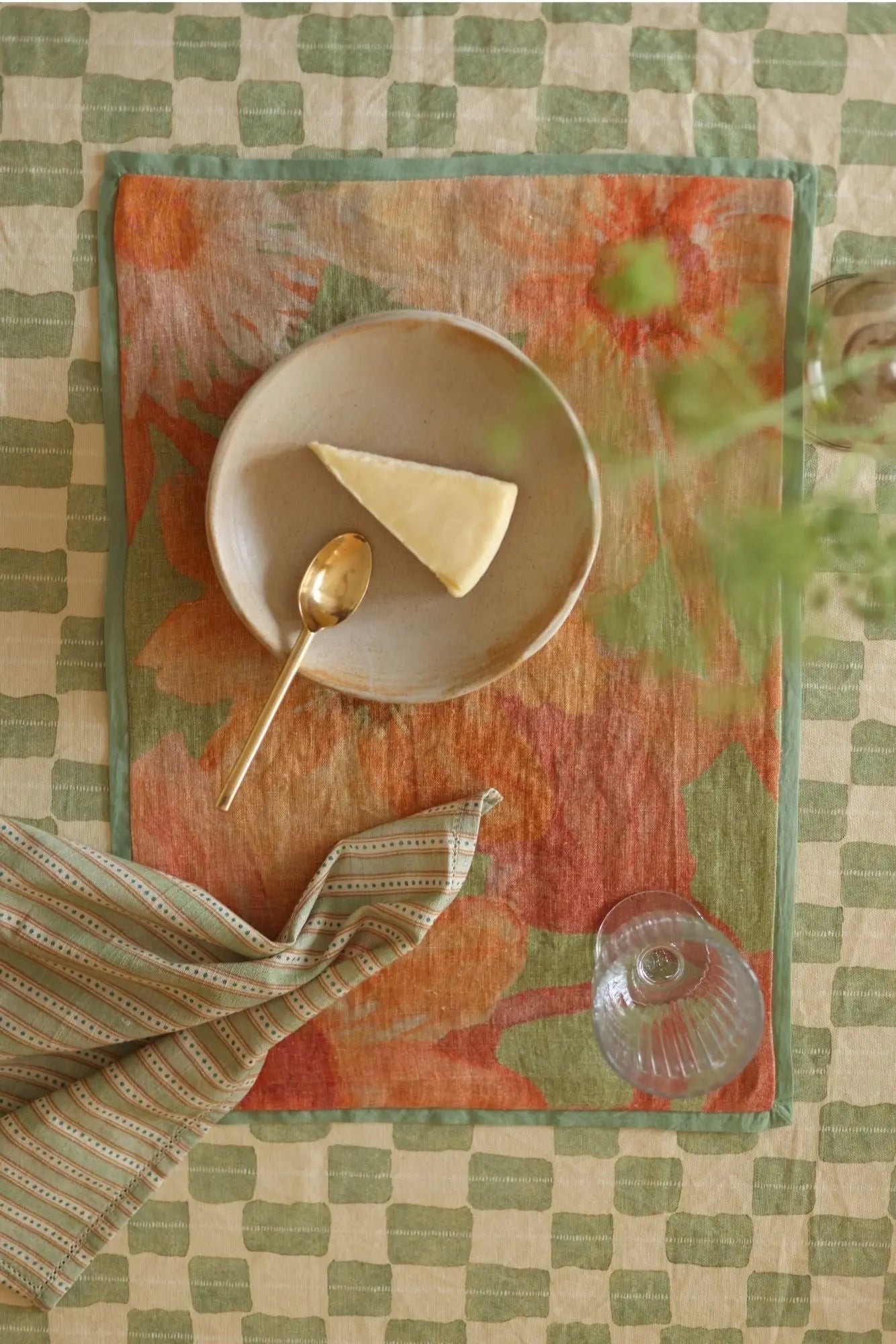 Wildflower Coral Linen Table Mats-Set of 2 SanctuaryLiving