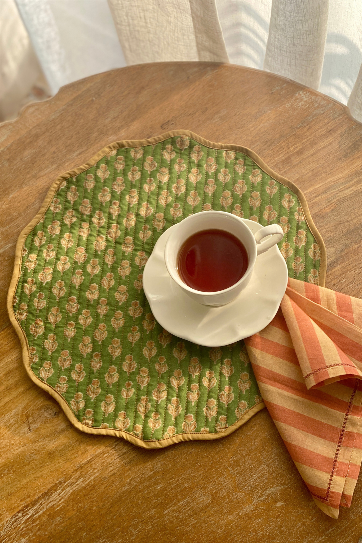 Viola Scallop Forest Green Quilted Round Table Mats-Set of 2