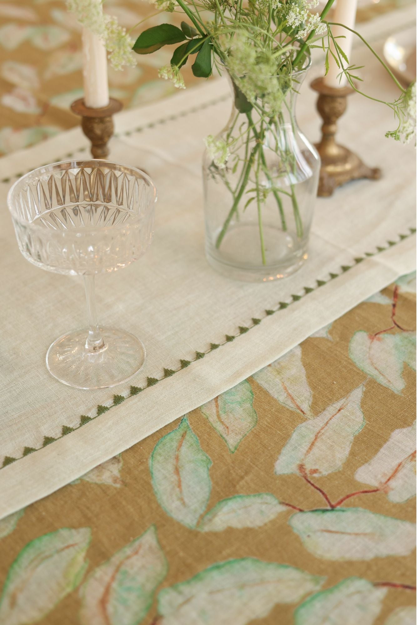 Mirage Pistachio Linen Table Runner