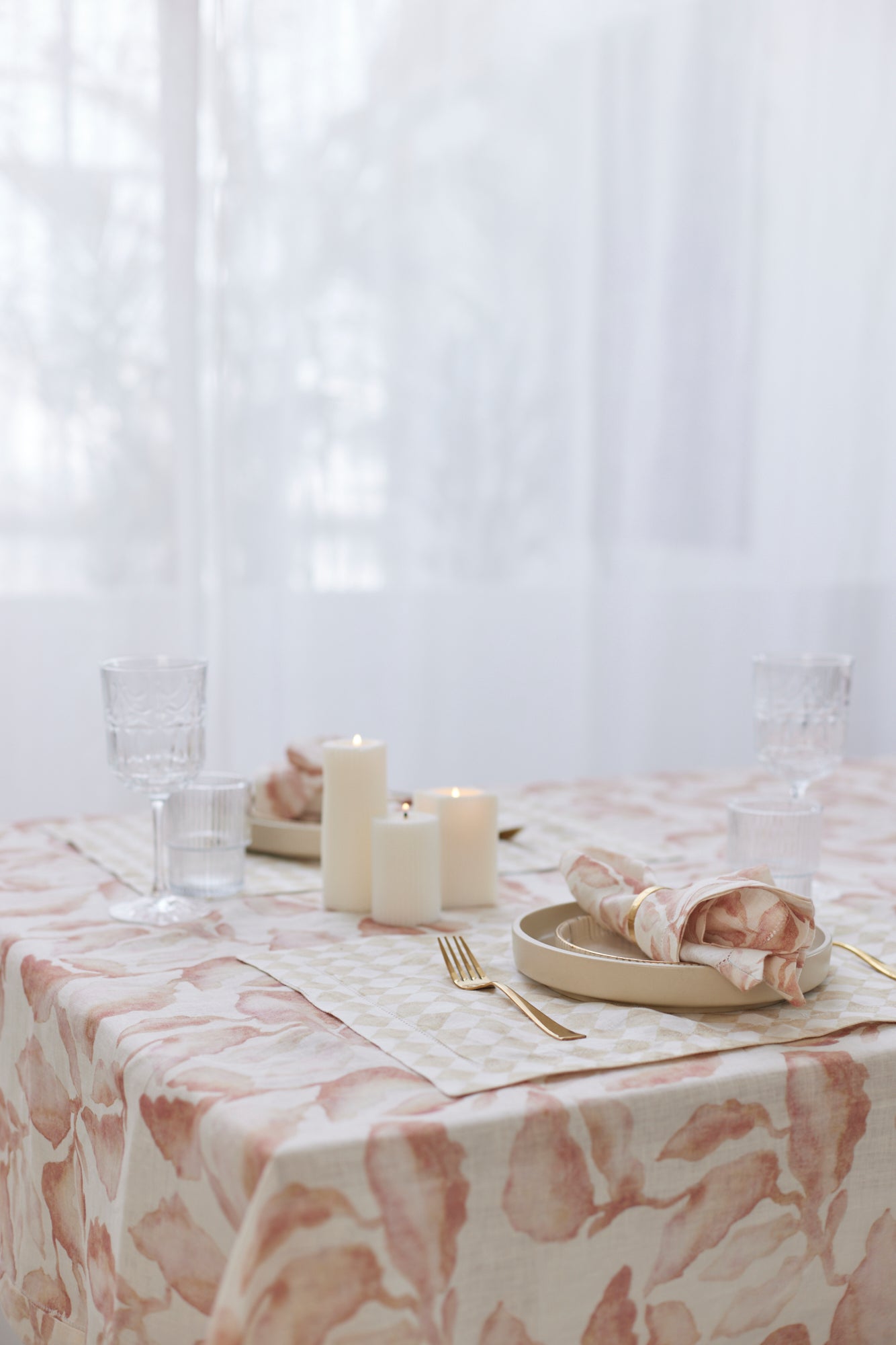 Cascade Blush Linen Table Napkins-Set of 2
