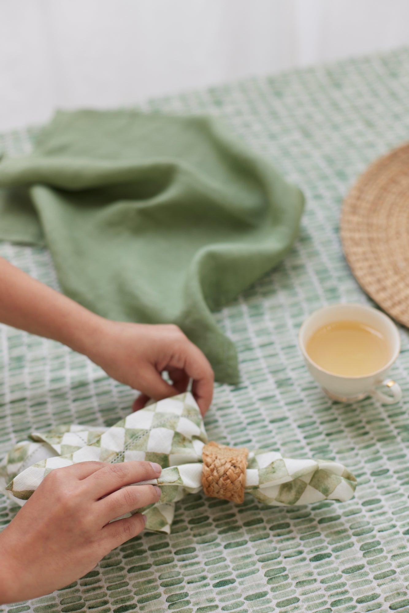 Checker Green Linen Table Napkins-Set of 2