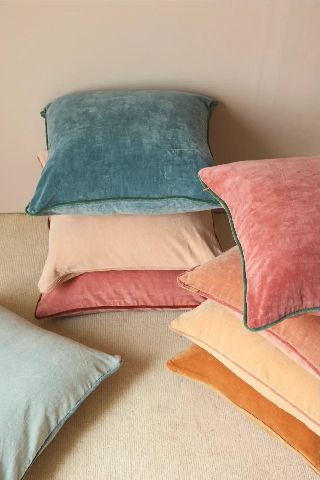 Glow Rose Velvet Cushion Cover SanctuaryLiving