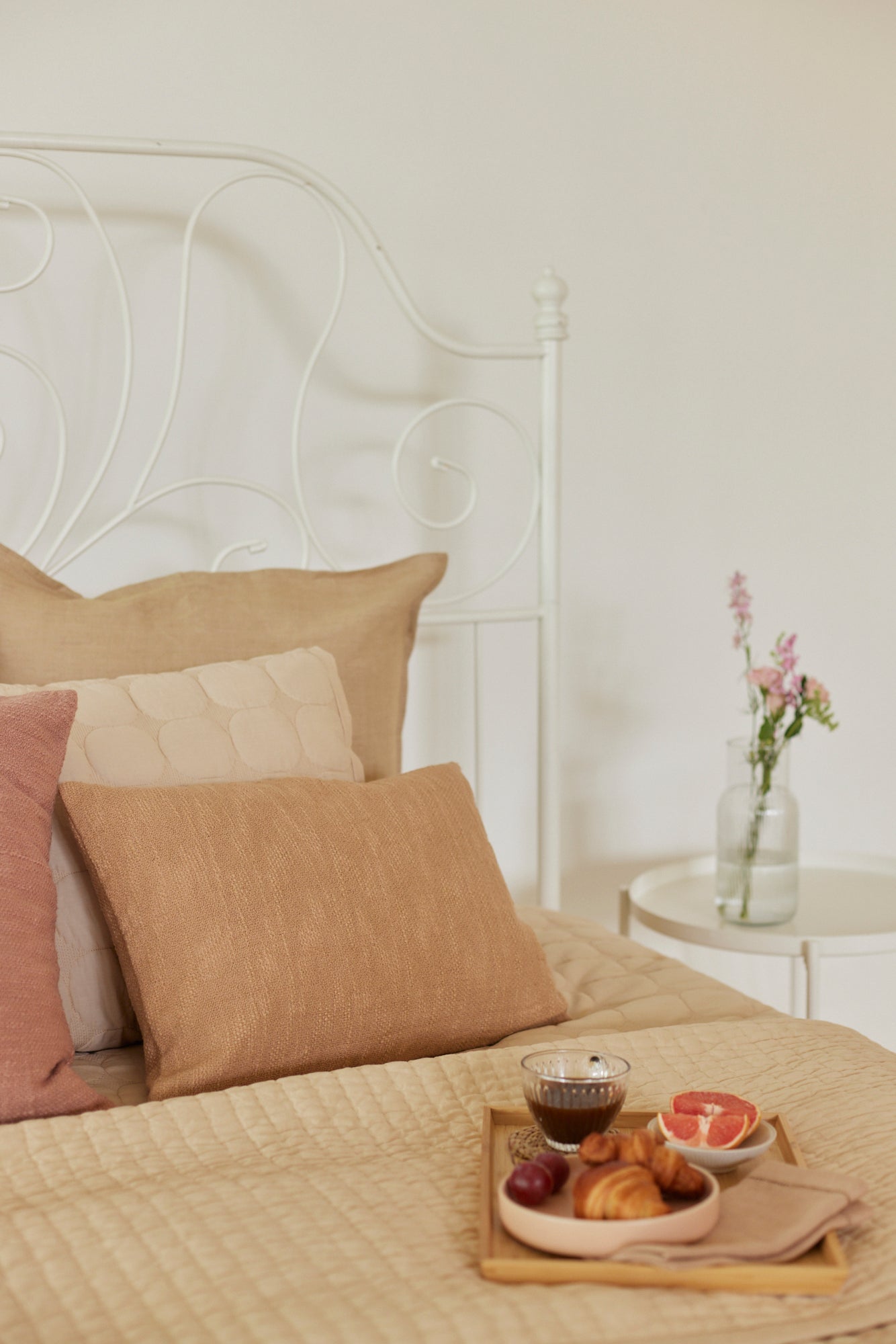 Hand Kantha Blush Cotton Bedspread