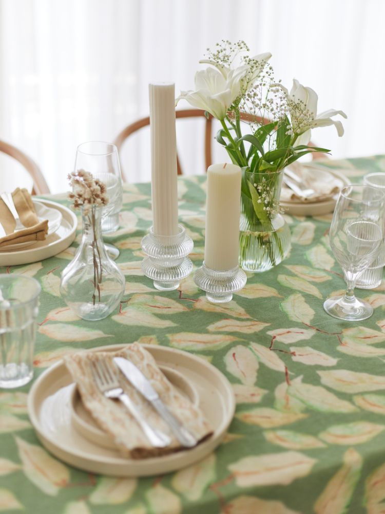 Grove Fern Table Cover