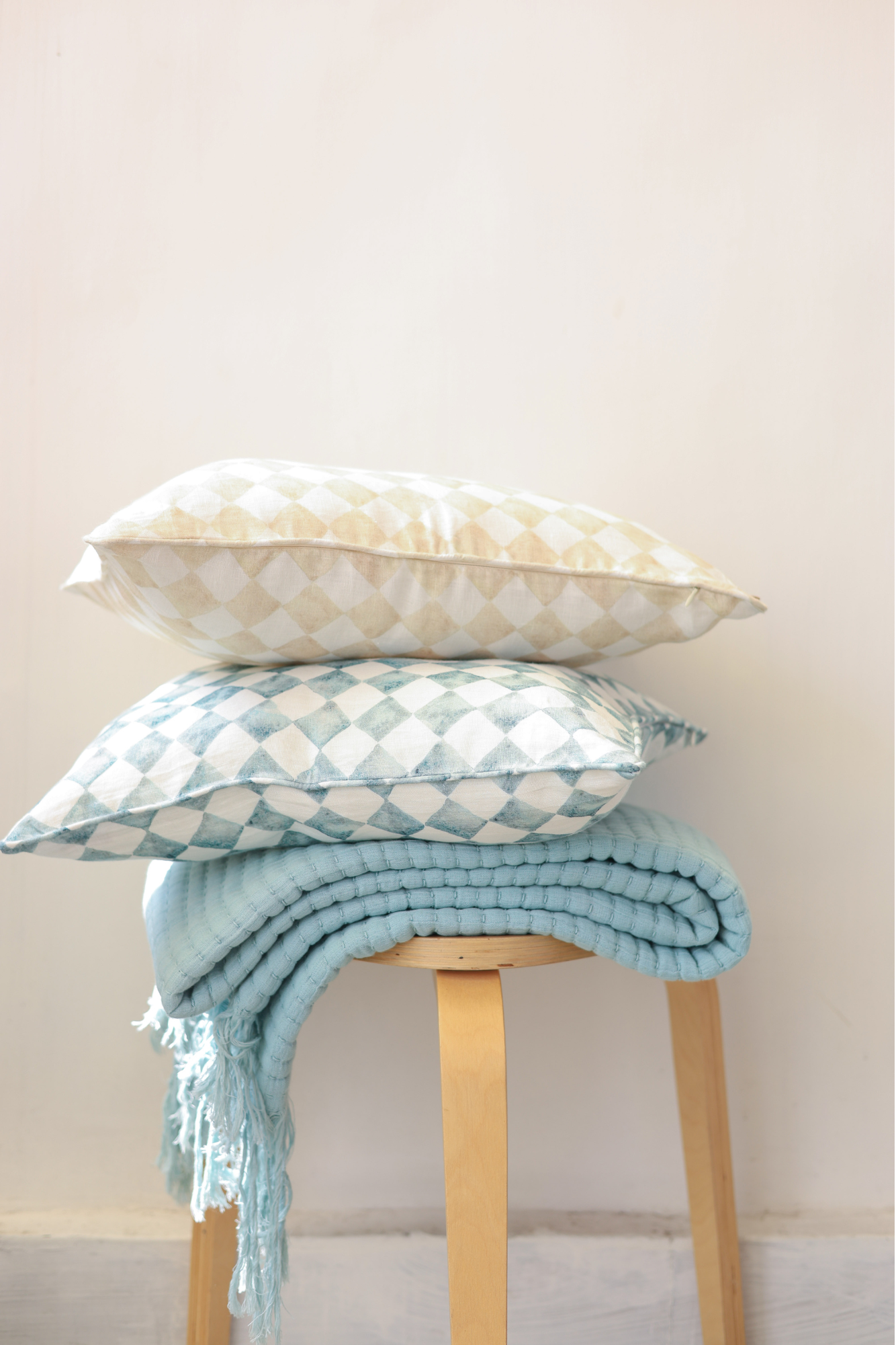 Trail Baby Blue Cotton Throw