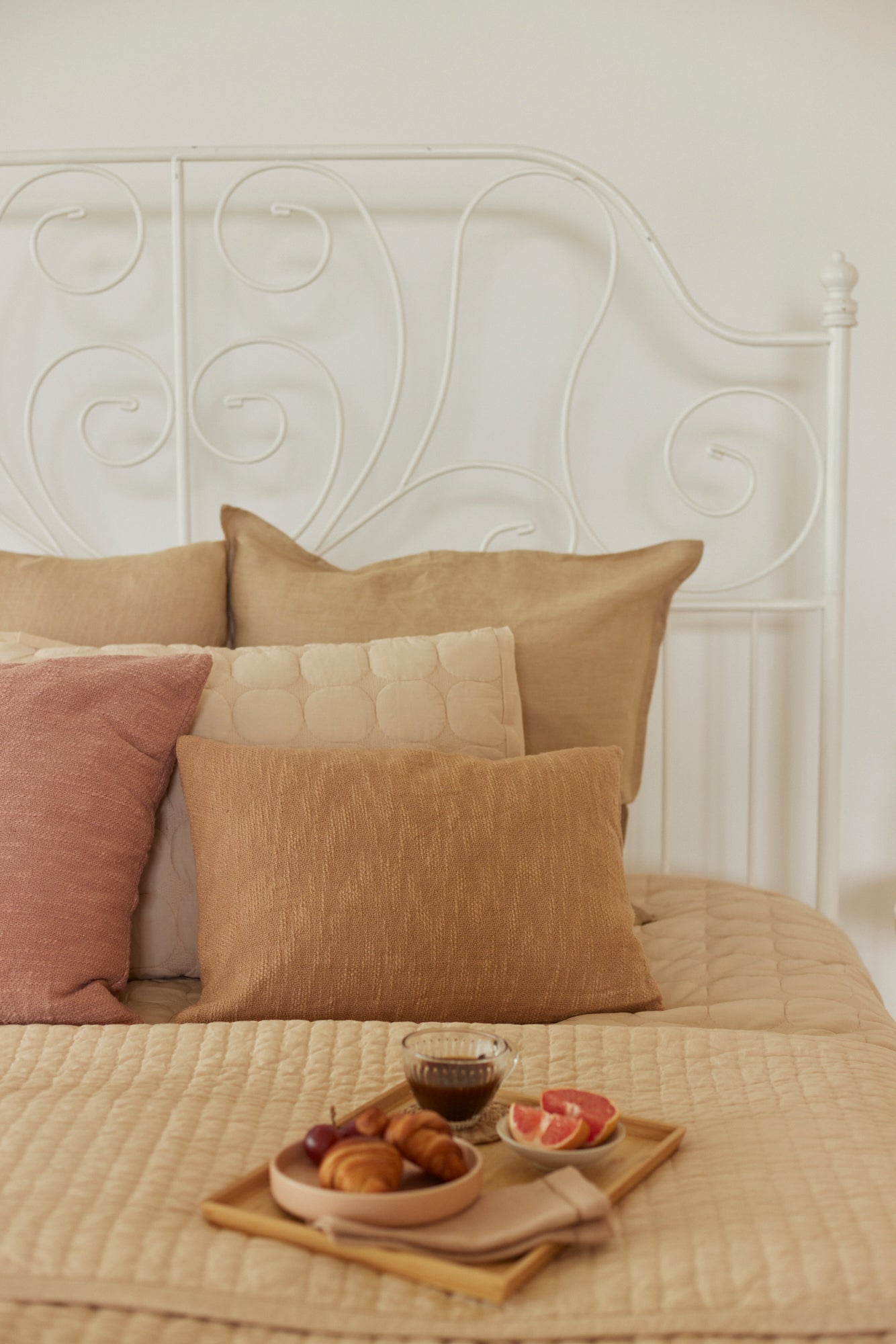 Cotton Slub Beige Cushion Cover