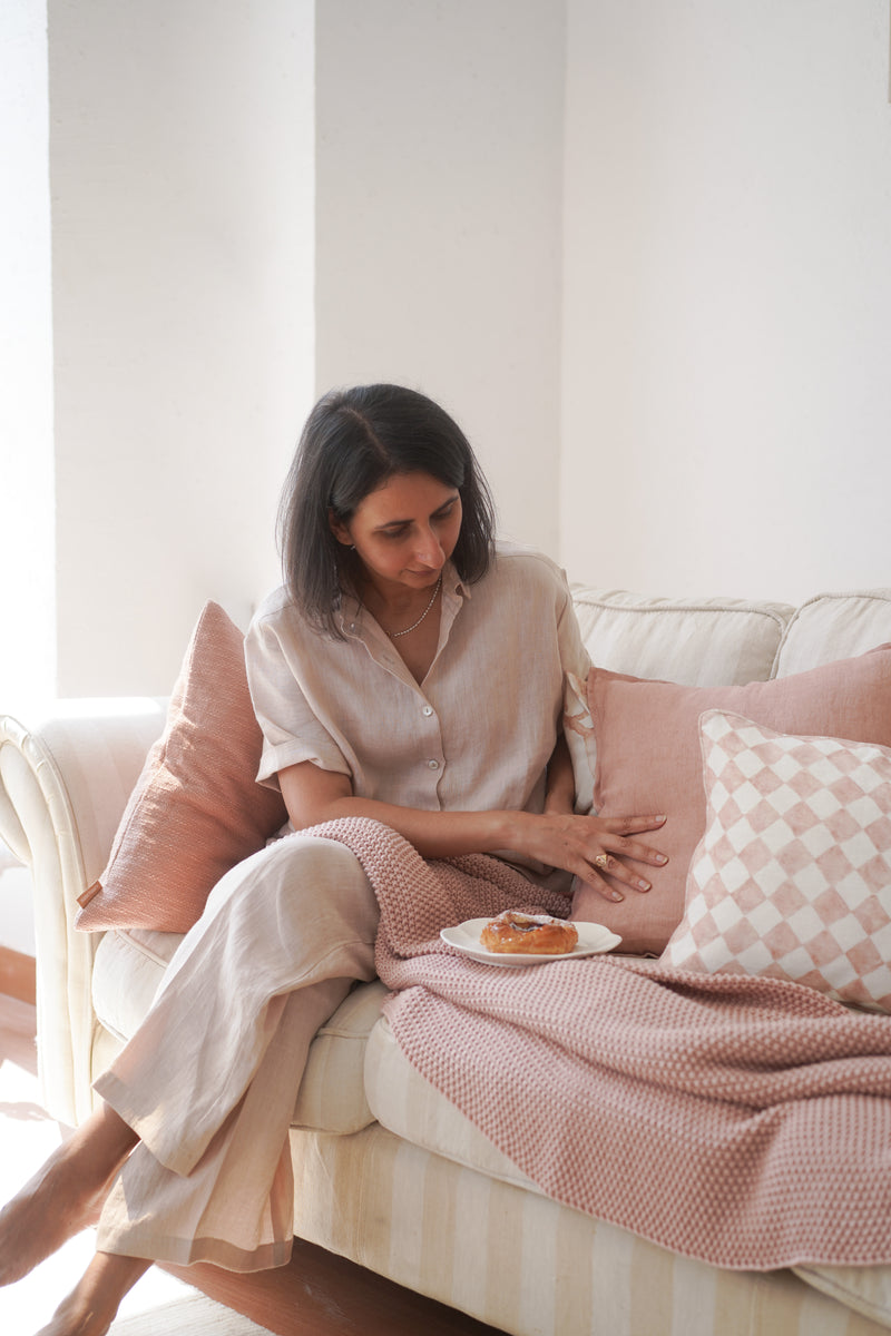 Soft Pink Moss Knit Throw