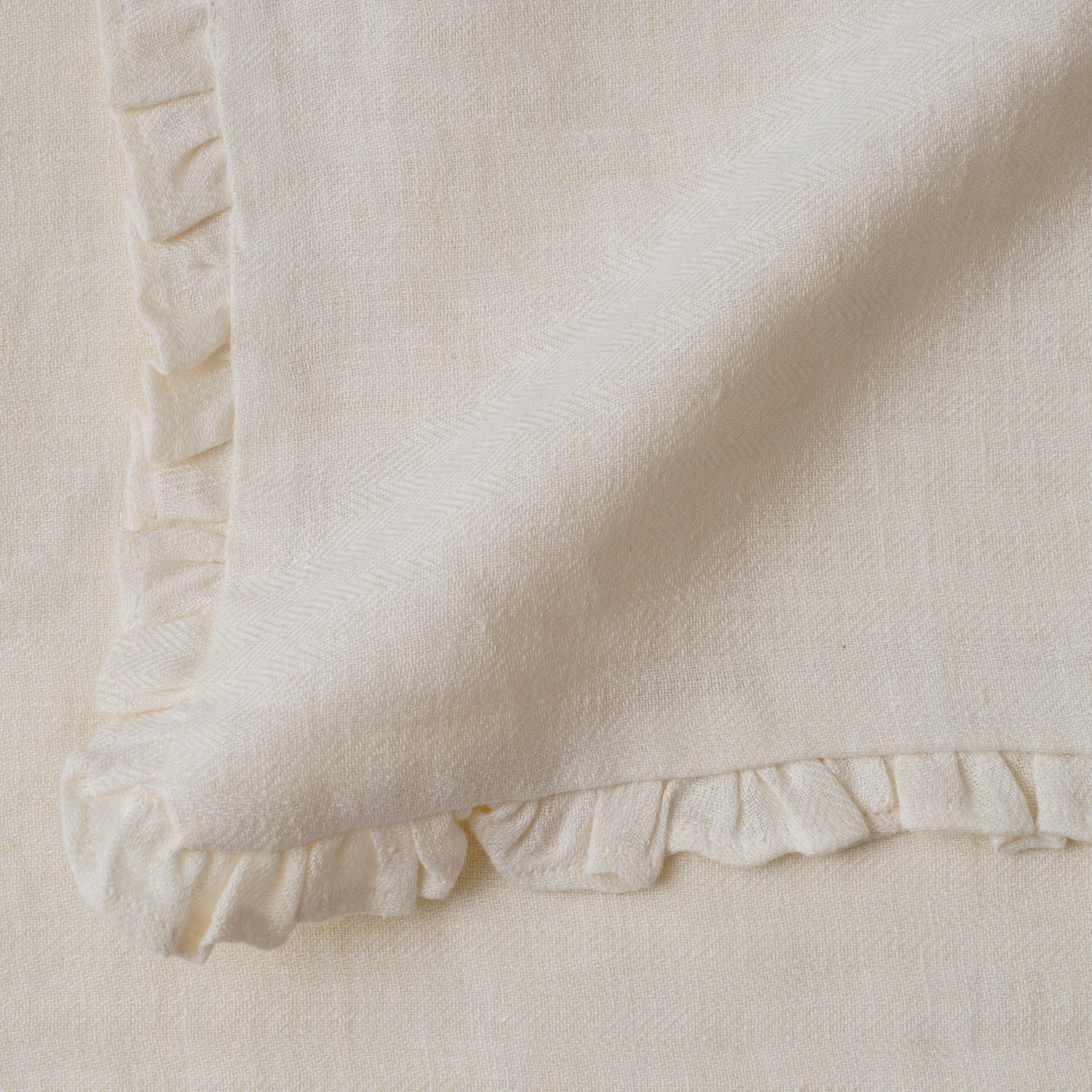 Herringbone Ruffle Ivory Table Mats | Set of 2