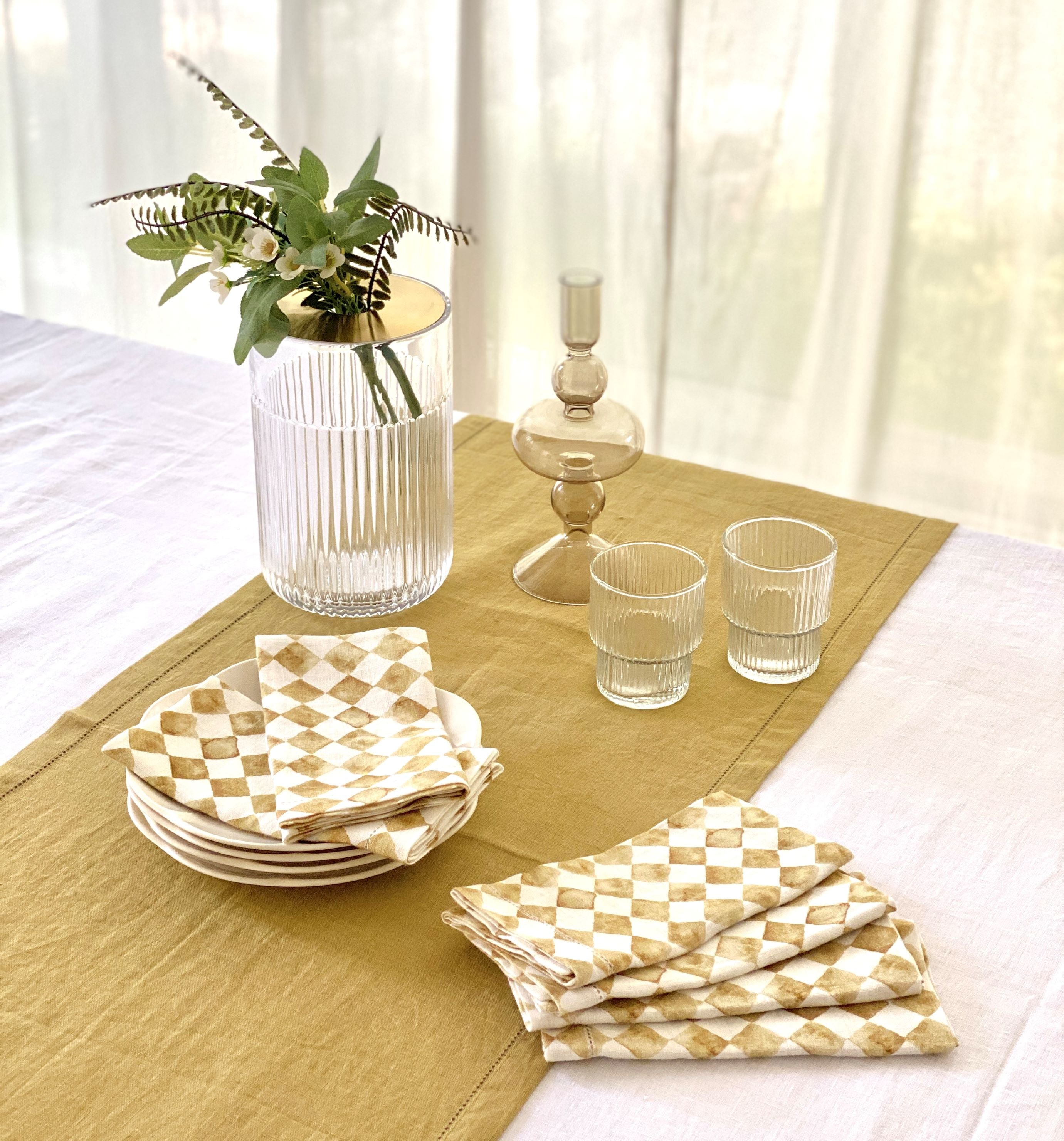 Linen Ochre Table Runner and Napkins Gift Set