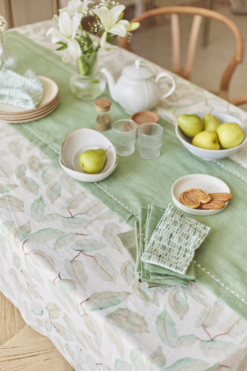 Grove Ivory Table Cover