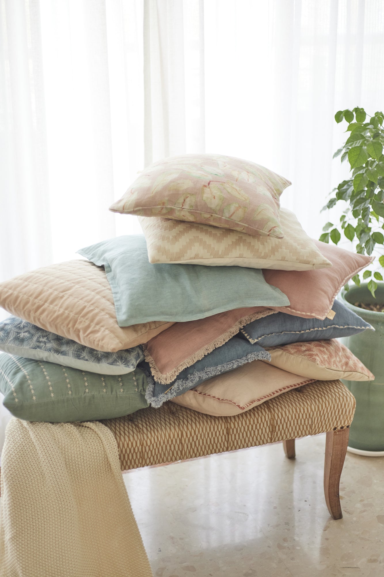 Fringe Azure Oblong Linen Cushion Cover