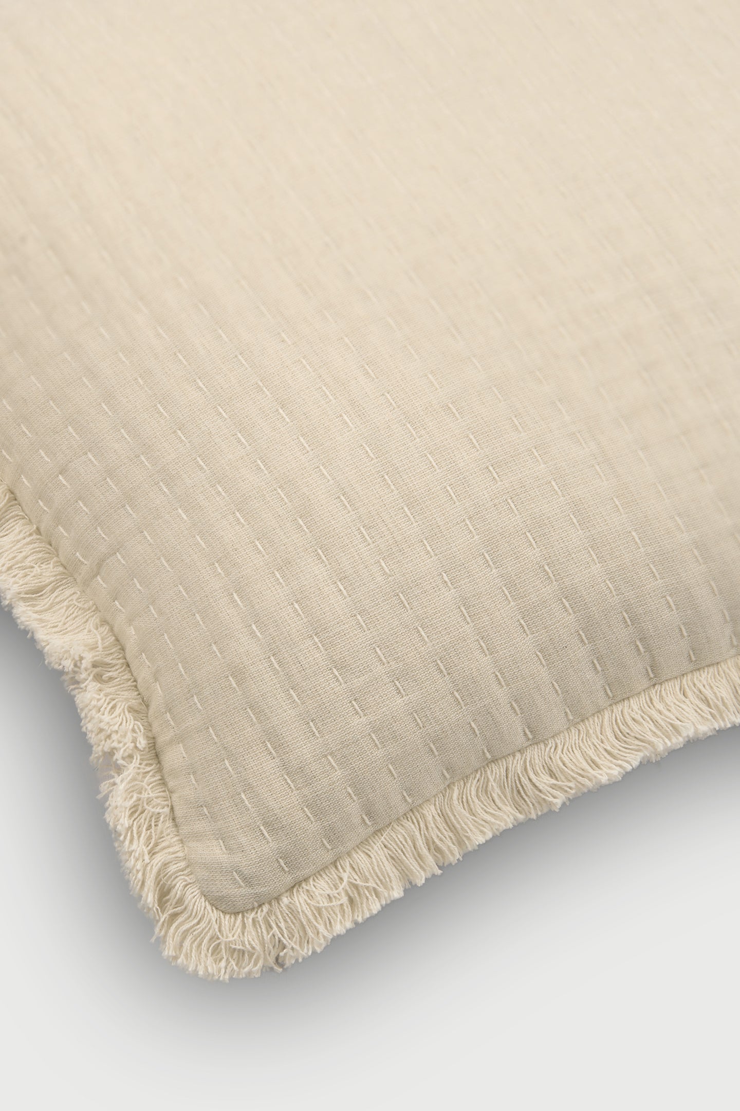 Trail Ivory Pillow Cover
