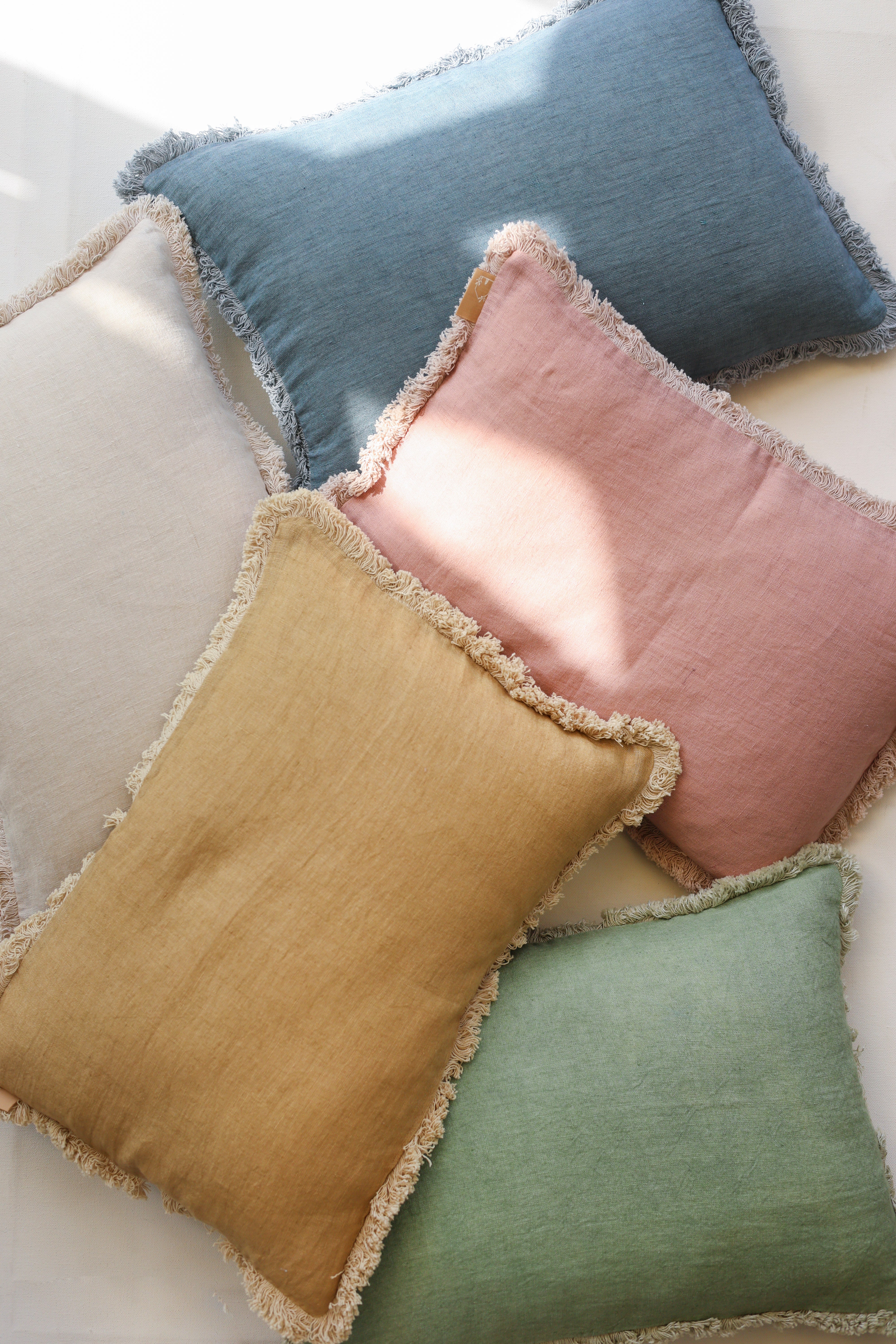 Fringe Fern Oblong Linen Cushion Cover