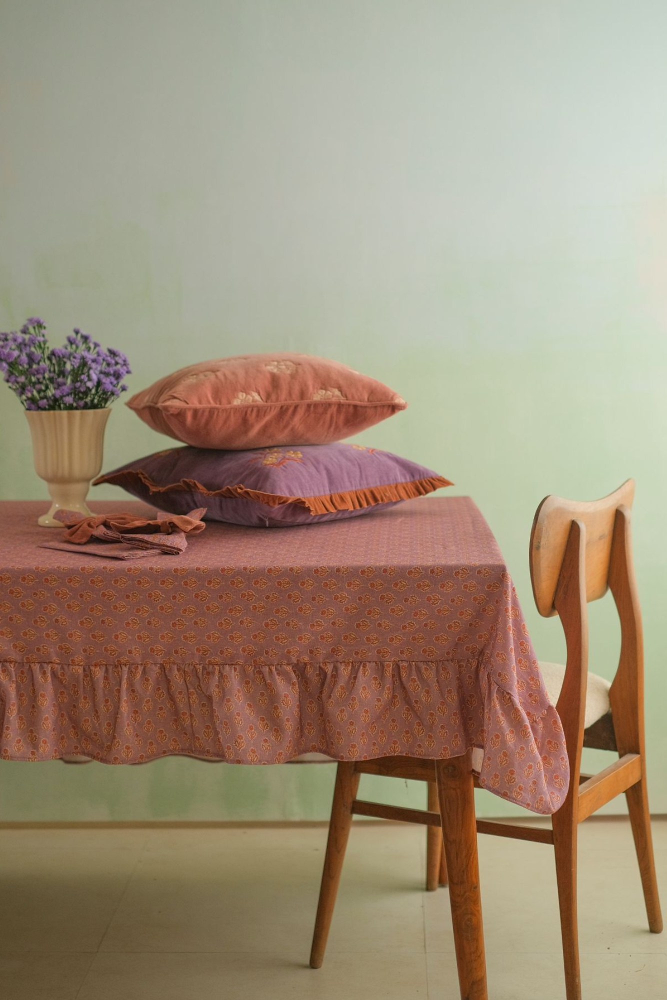Viola Ruffle Lavender Cotton Table Cover