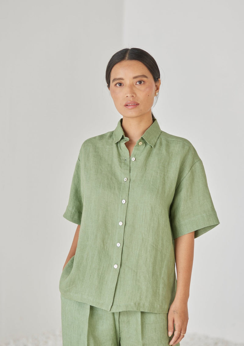 Oasis Linen Green Shirt