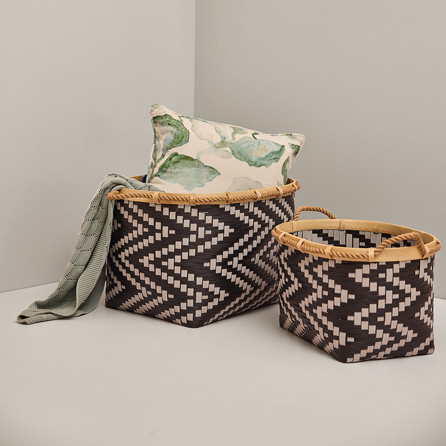 Antonio Handwoven Bamboo Oval Basket-Natural