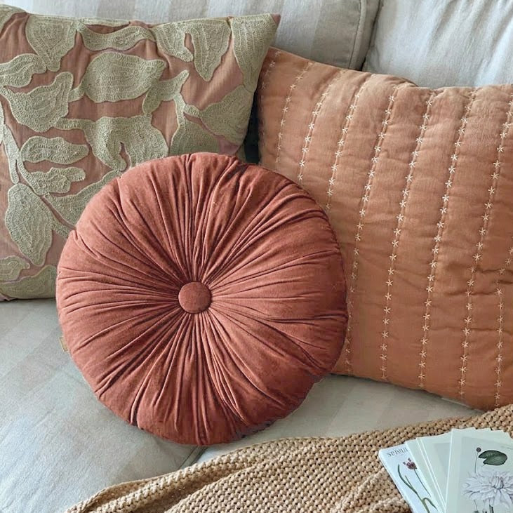 Cuddle Rhubarb Velvet  Round Cushion