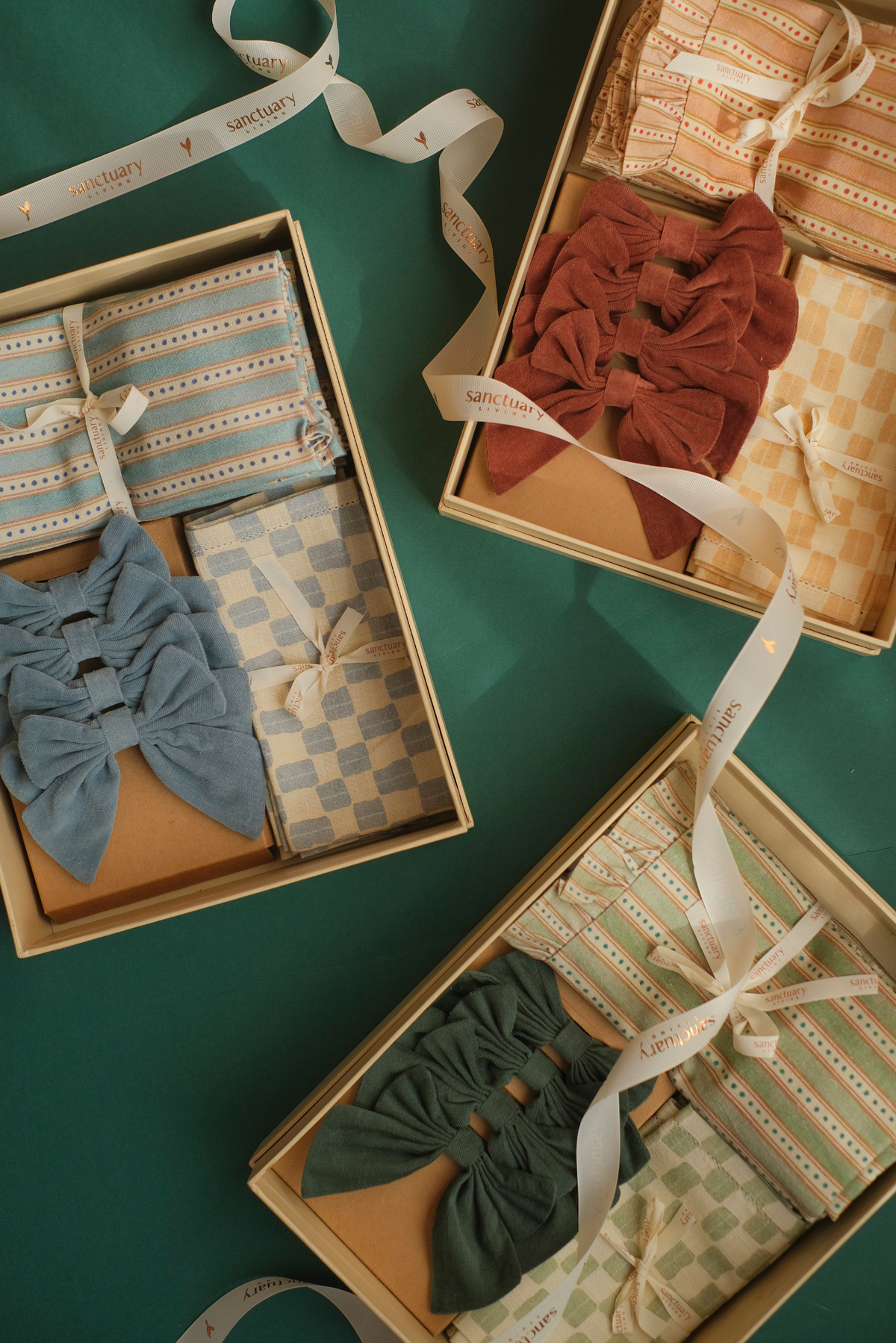 Meadow Fern Gift Set-Mats, Napkins & Napkin Rings SanctuaryLiving