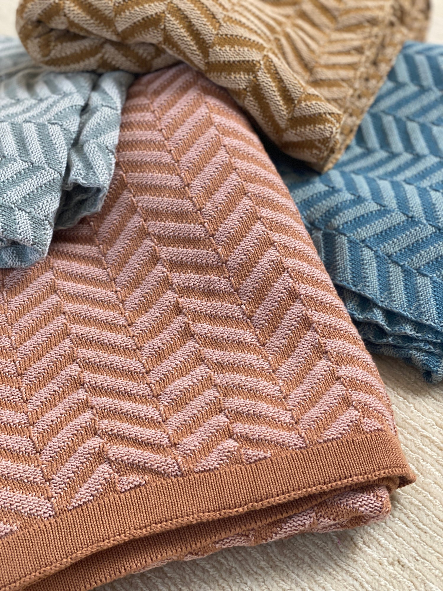 Chevron Brown Cotton Knitted Throw