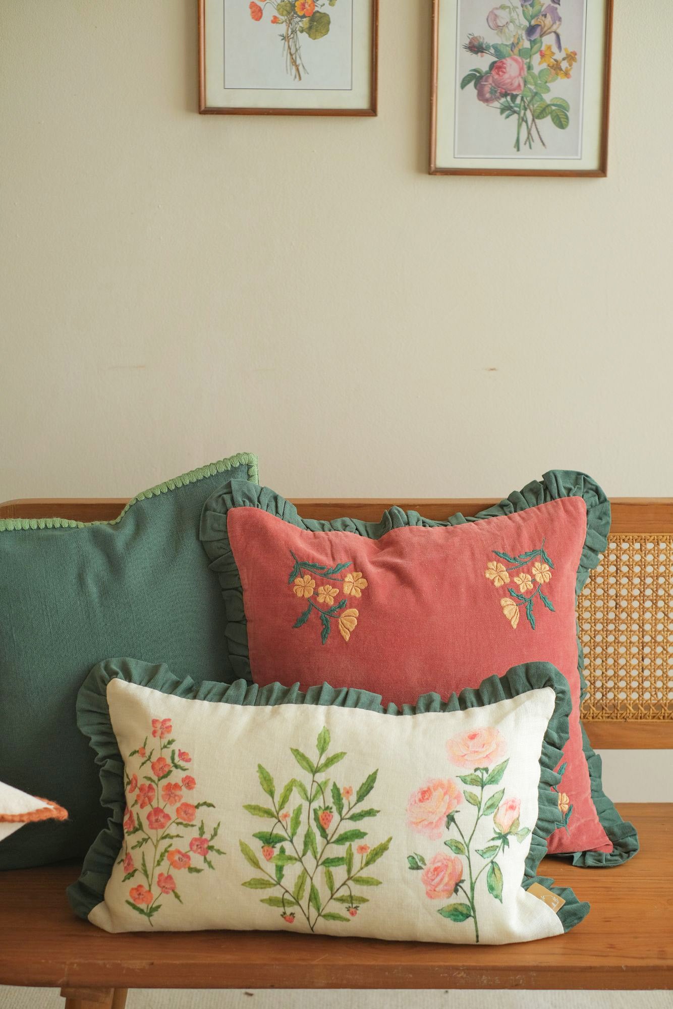 Fiora Ivory Linen Oblong Cushion Cover