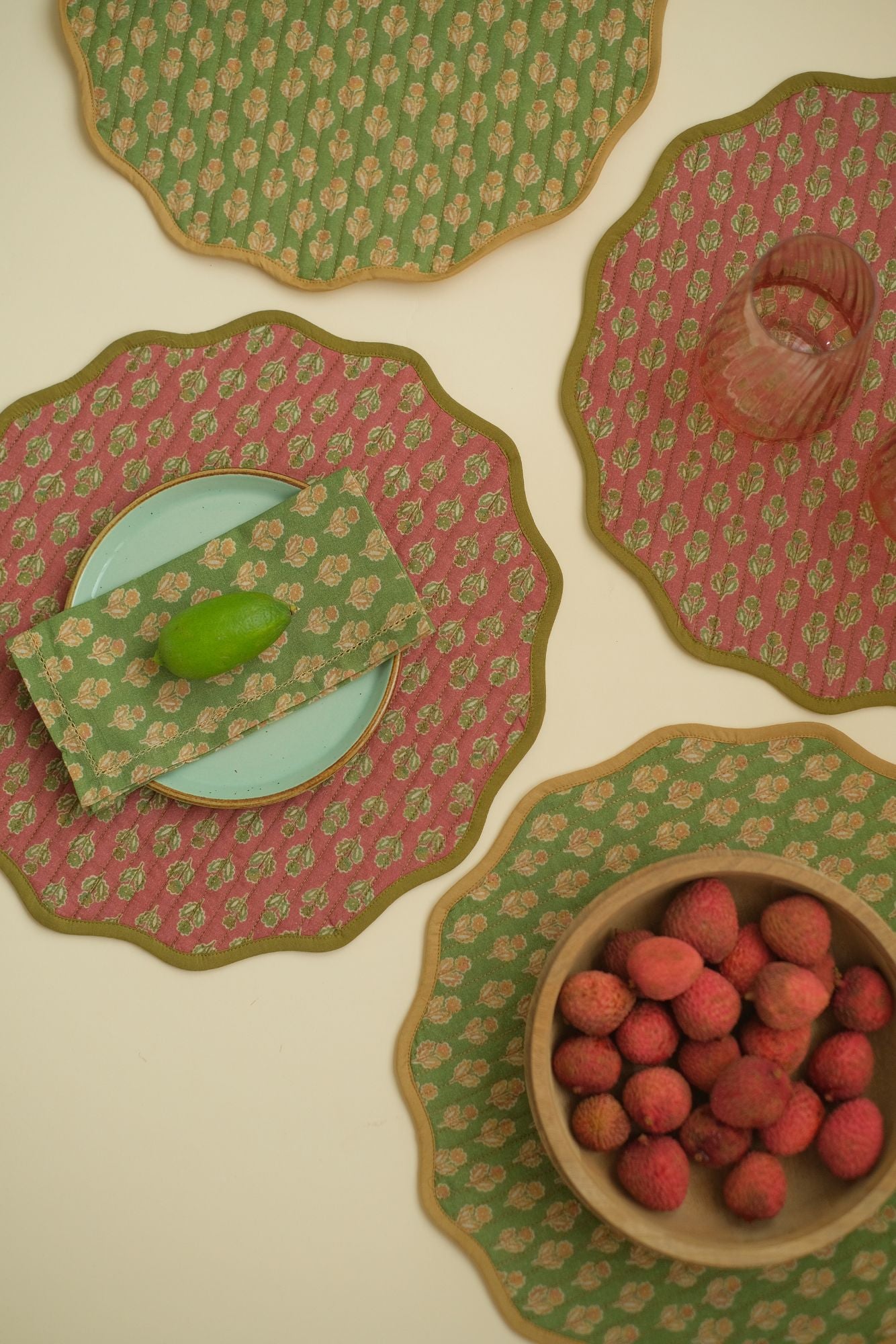 Viola Scallop Forest Green Quilted Round Table Mats-Set of 2