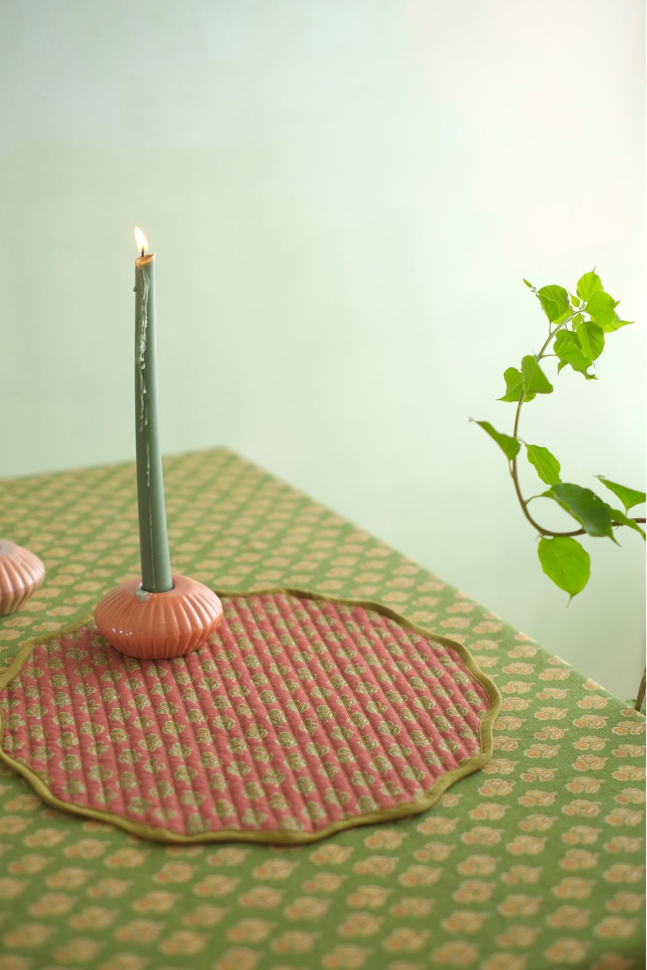 Viola Scallop Carmine Quilted Round Table Mats-Set of 2