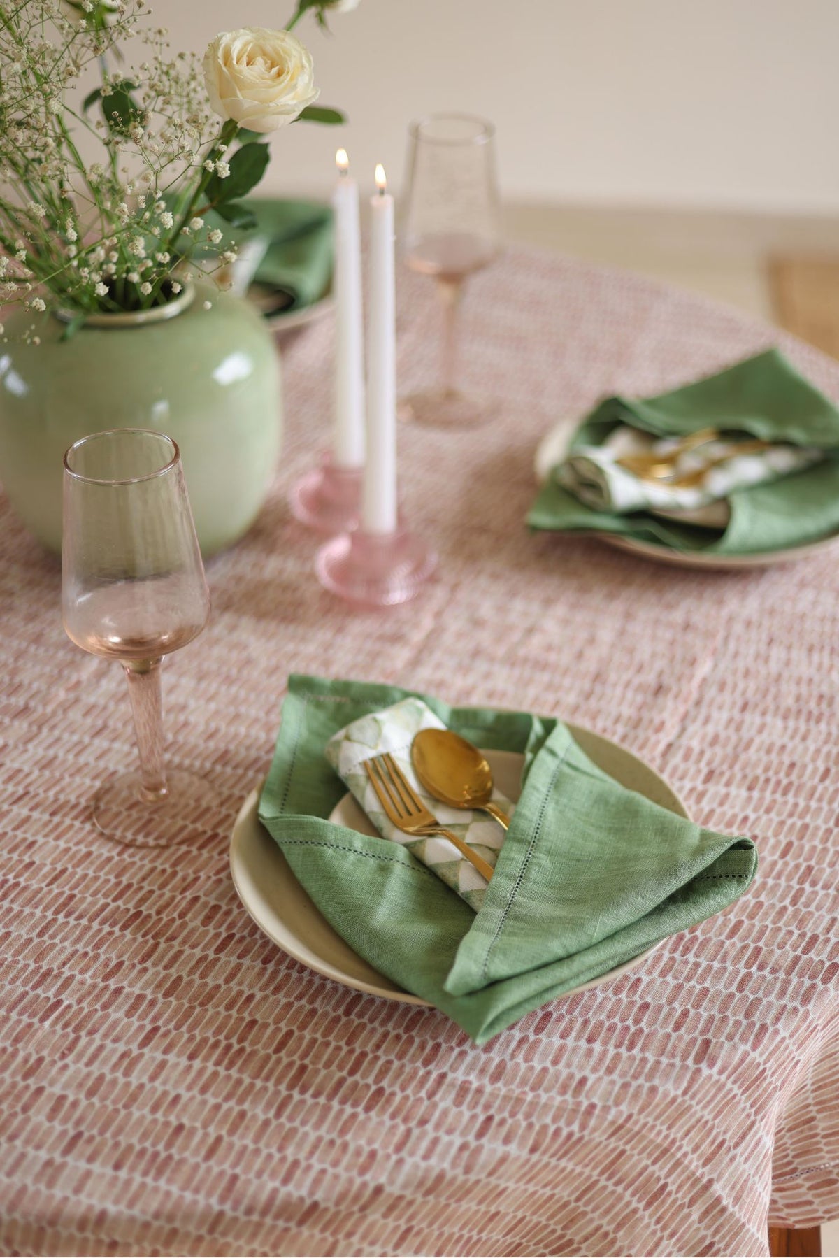 Speckle Spice Linen Table Cover