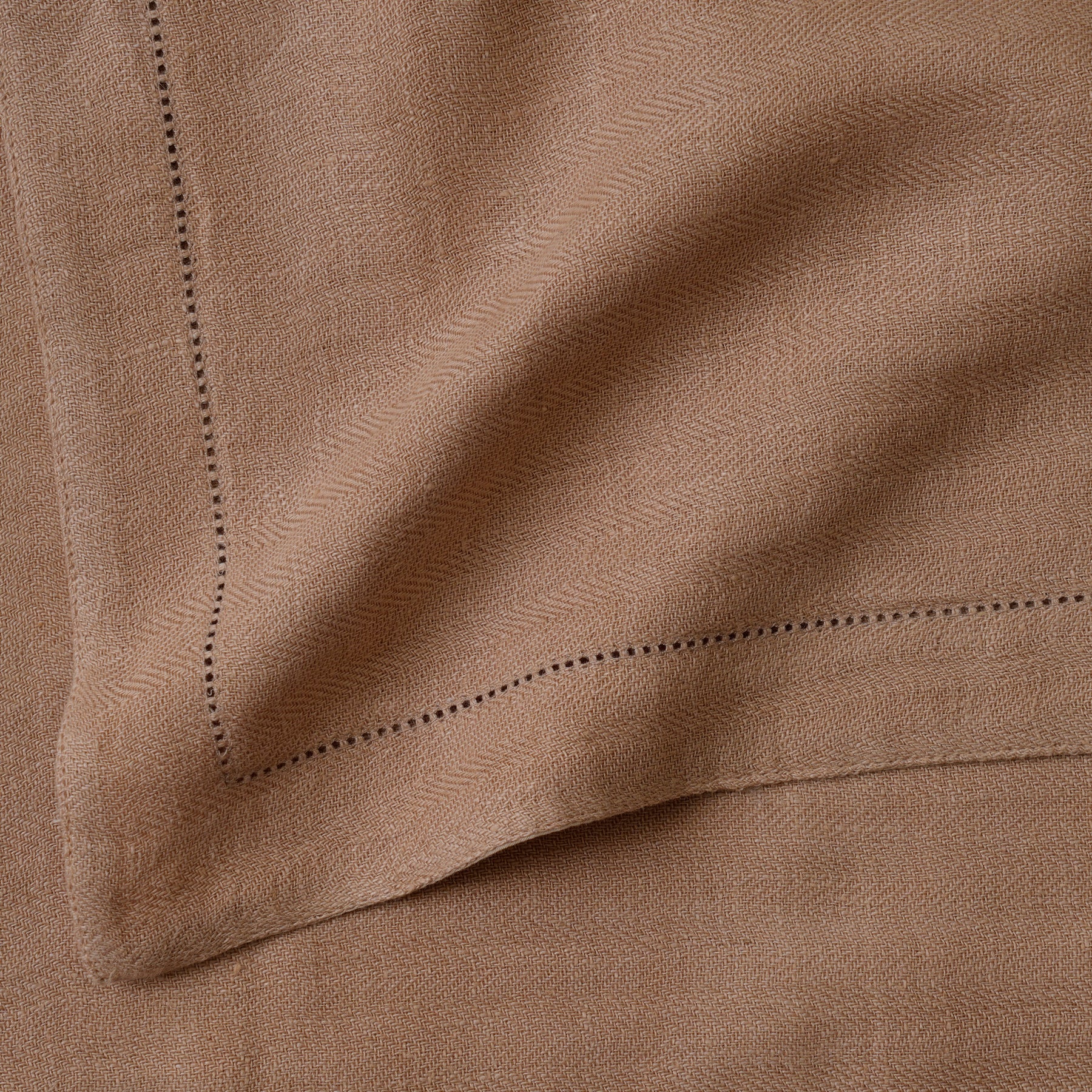 Hemstitch Blush Linen Table Mats | Set of 2