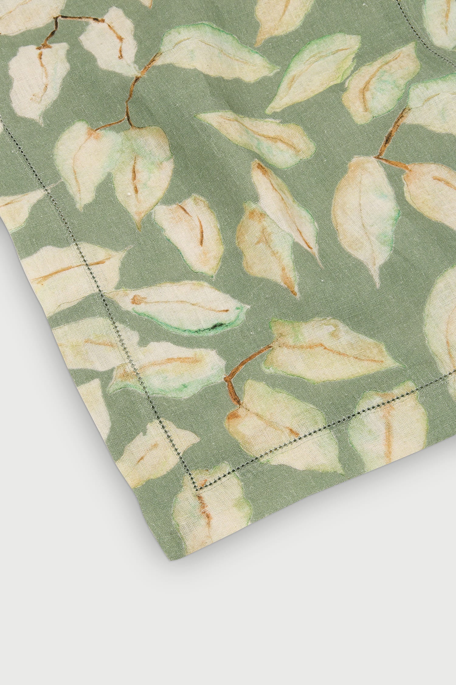 Grove Fern Linen Table Runner
