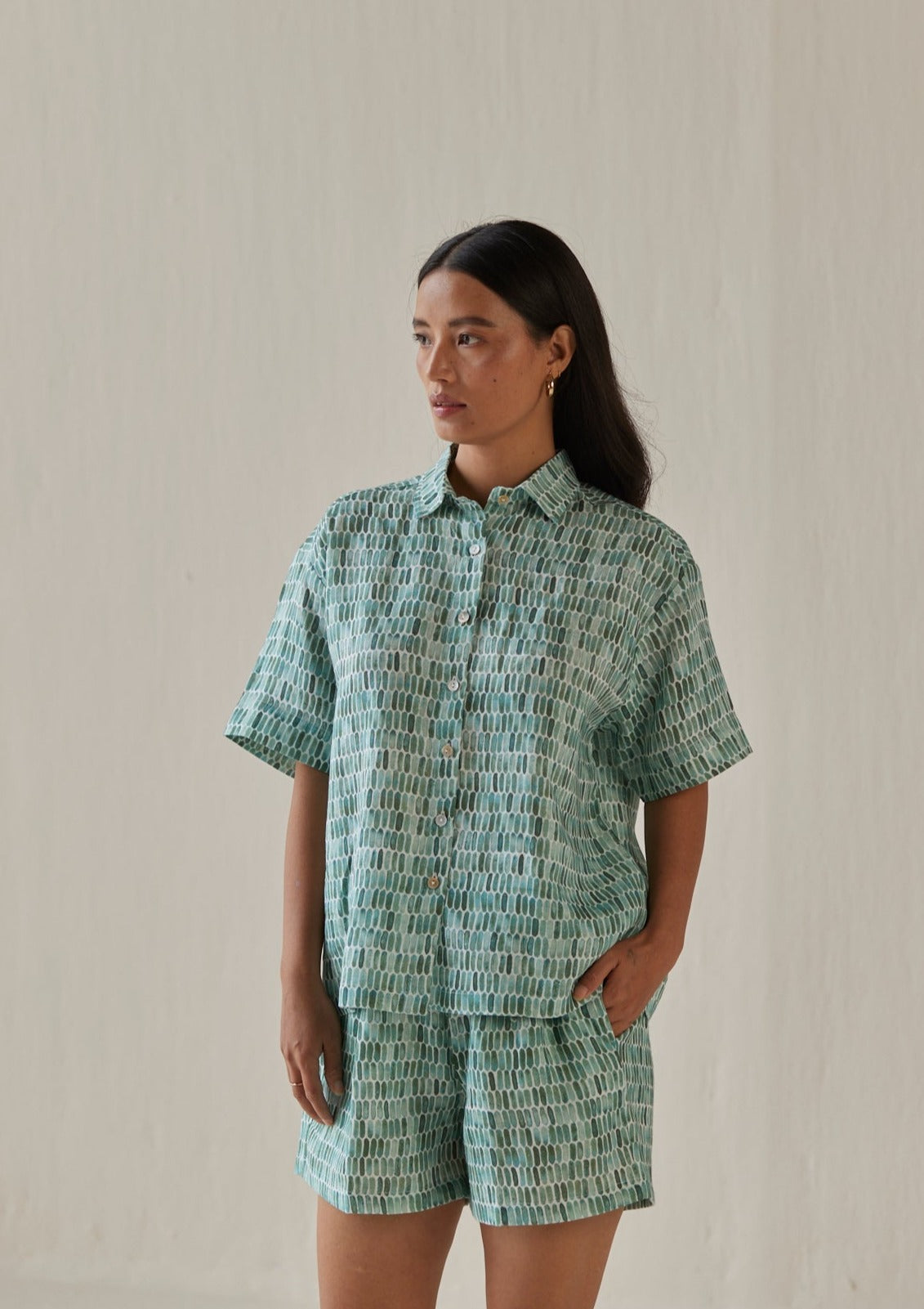 Echo Speckle Teal Shirt
