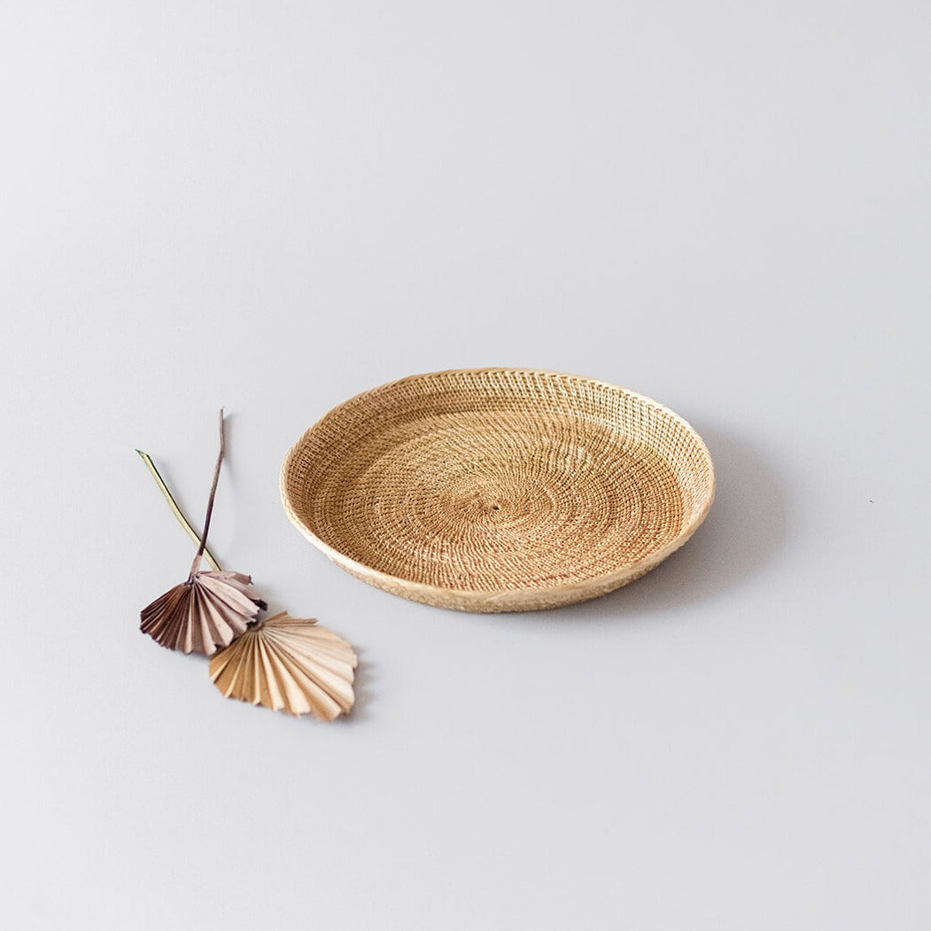 Round Wicker tray online